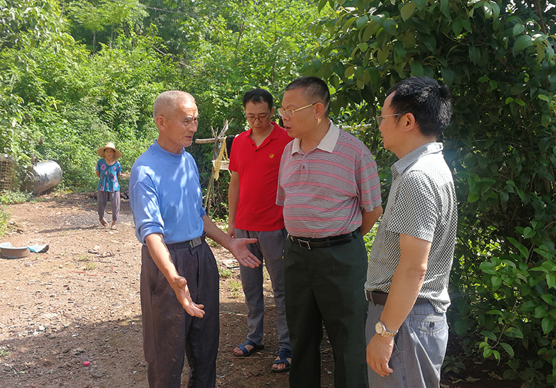黨建引領扶貧路 村民叩開幸福門